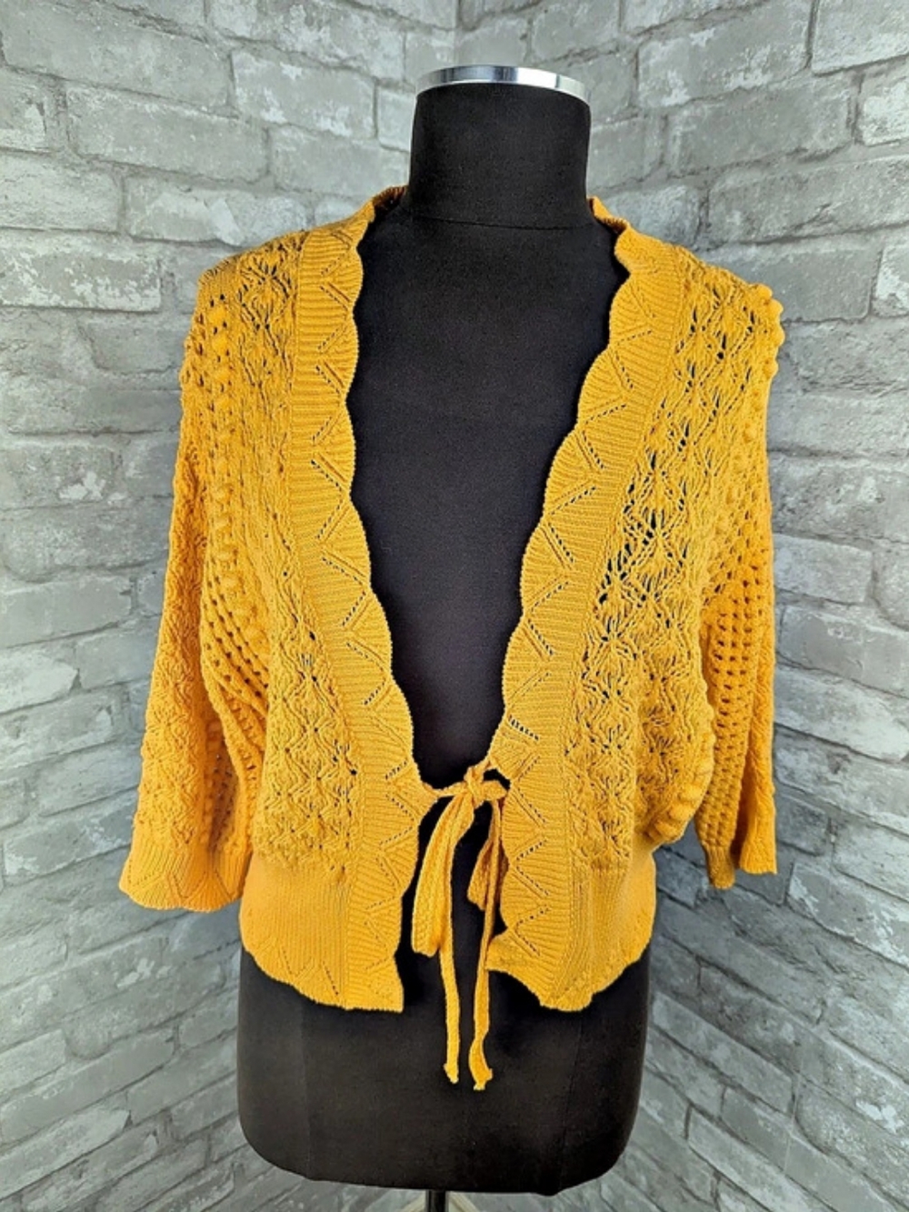 Zara Knit Open Front Cardigan in Burnt Yellow Size Medium Like New